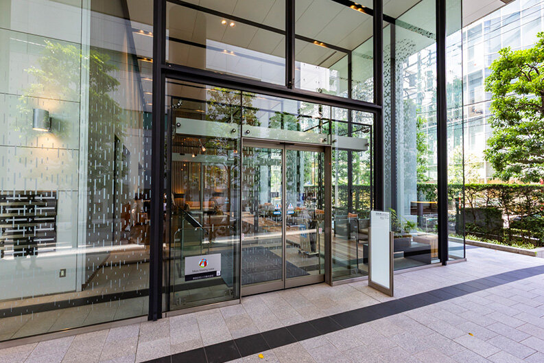 エントランスアプローチ｜浜松町スクエアstudio