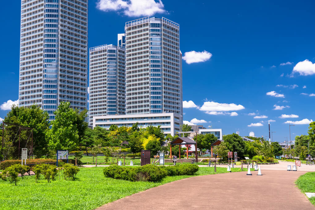 年収 1000万円以下 タワーマンション 住む