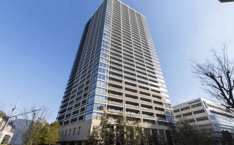 GLOBAL FRONT TOWER