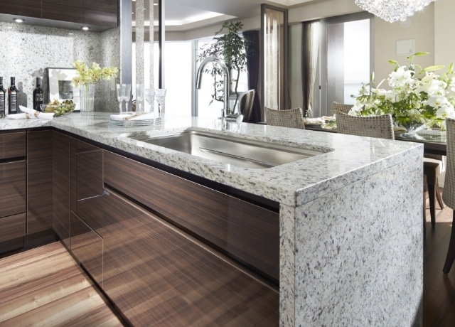 ペニンシュラキッチン