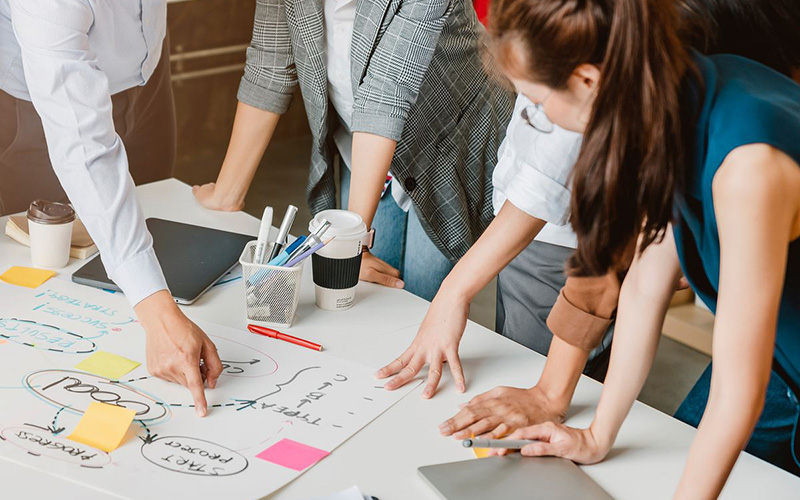 グローバルマネーの視点：PEファンドや海外投資家の戦略実態